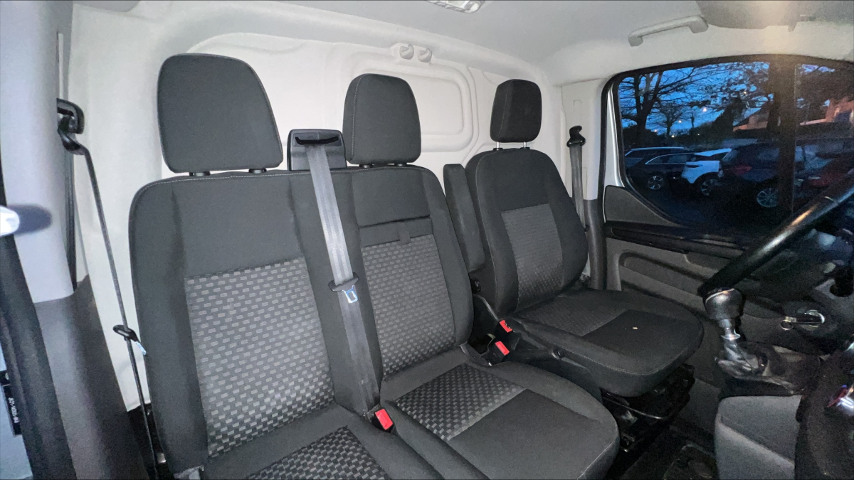 Ford Transit Custom Fg — 25