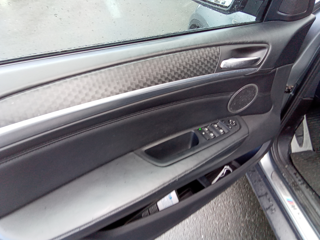 Bmw X6 — 23