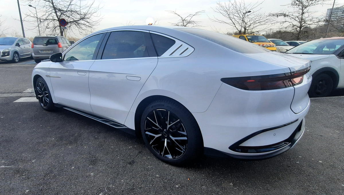 BYD HAN — 5