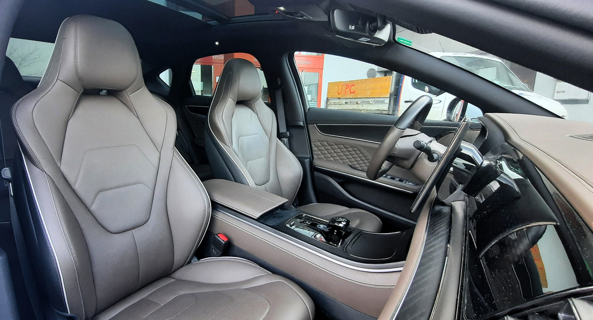 BYD HAN — 14