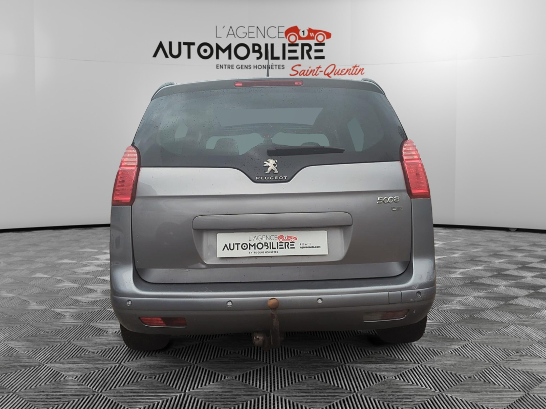Peugeot 5008 — 4