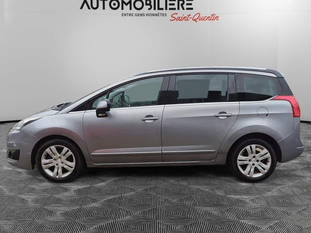 Peugeot 5008 — 6