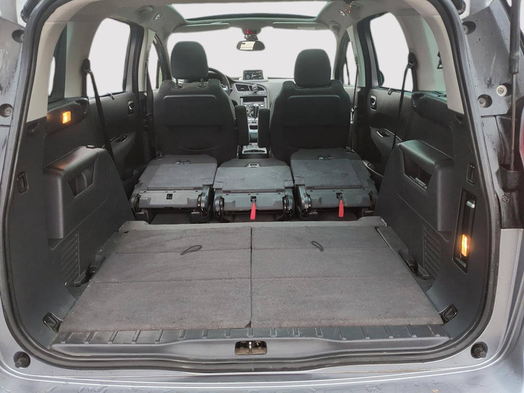 Peugeot 5008 — 23