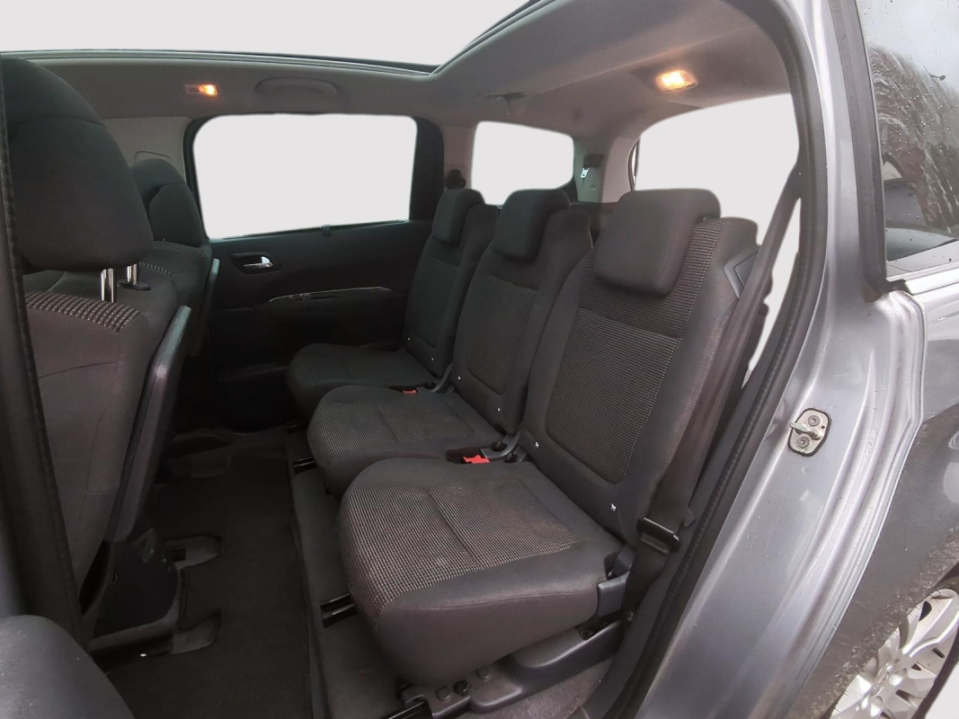 Peugeot 5008 — 20