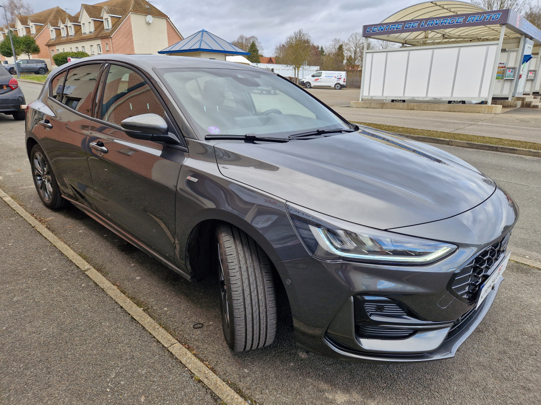 Ford Focus — 7