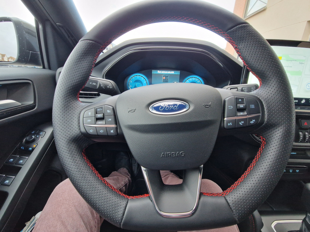 Ford Focus — 13