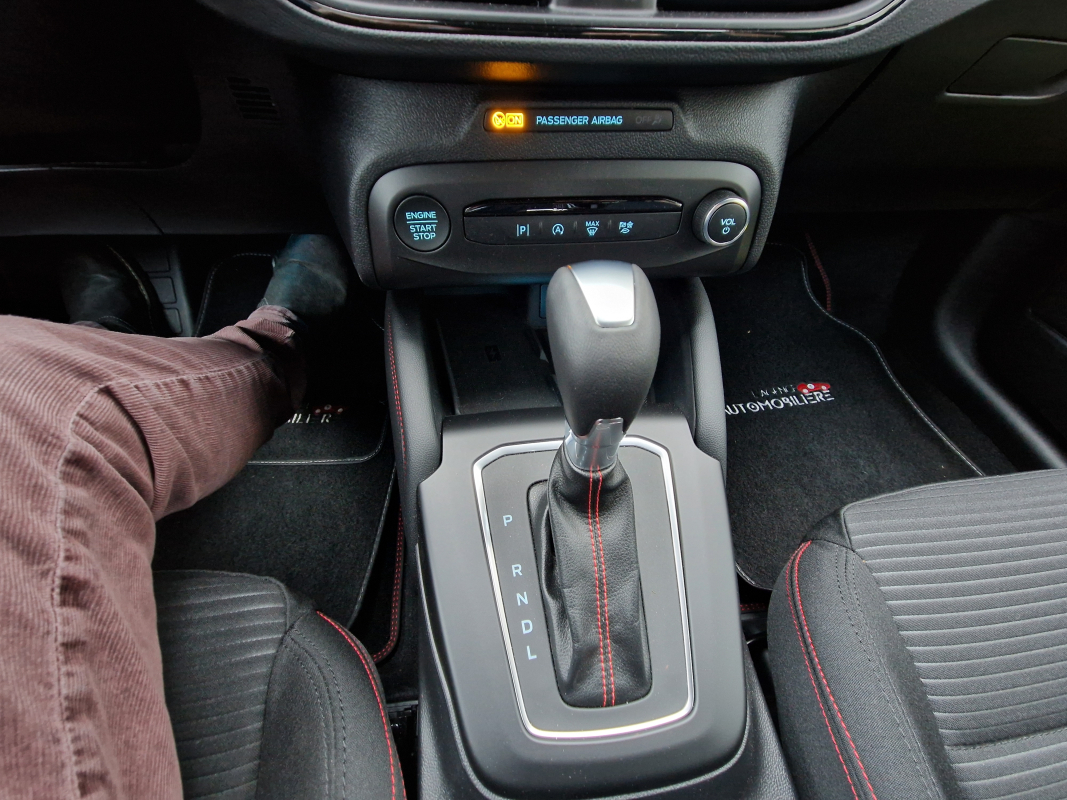 Ford Focus — 18
