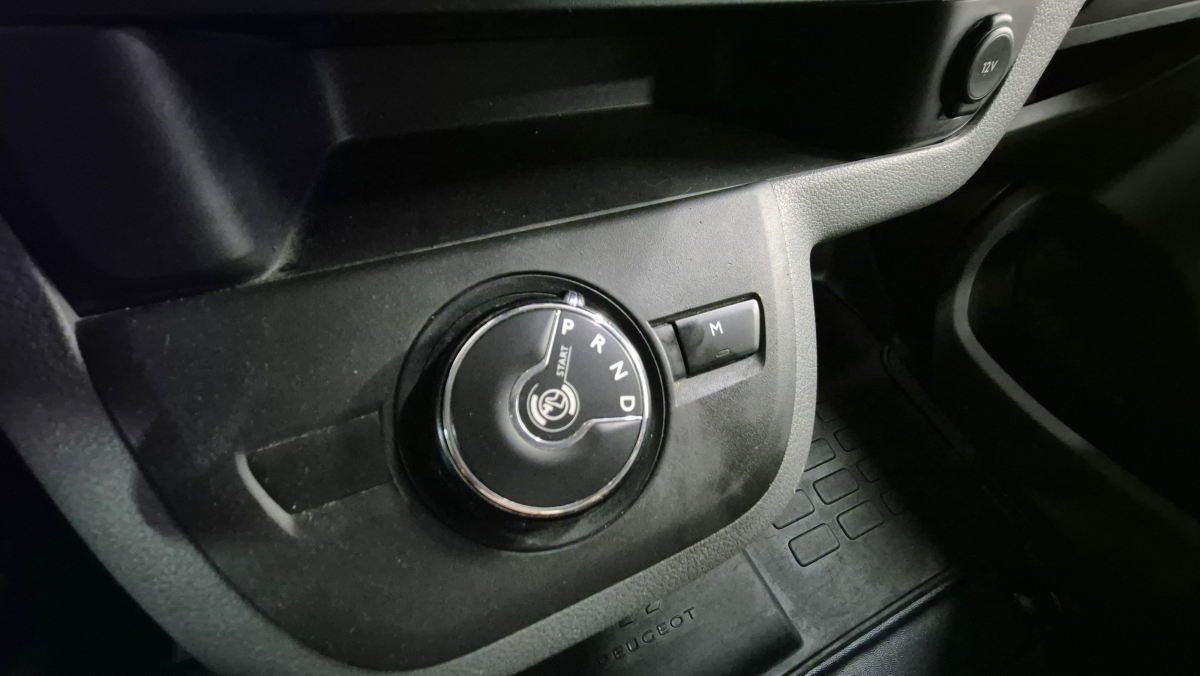 Peugeot Expert — 16