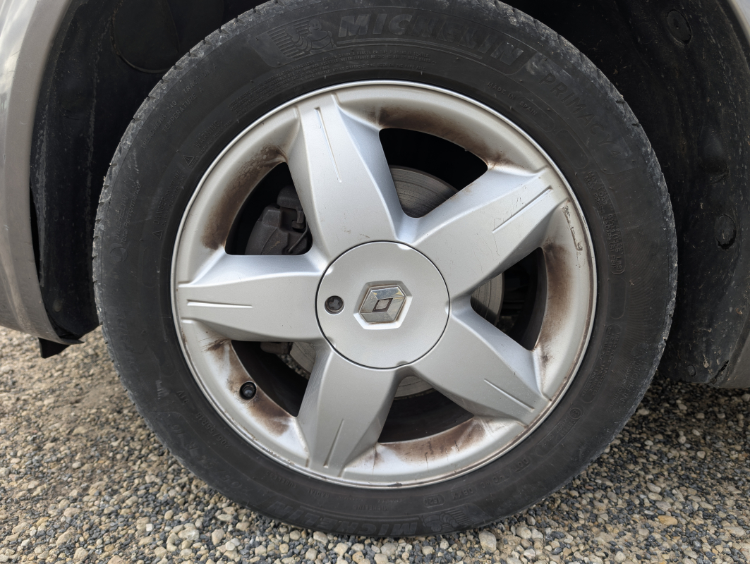 Renault Megane — 19