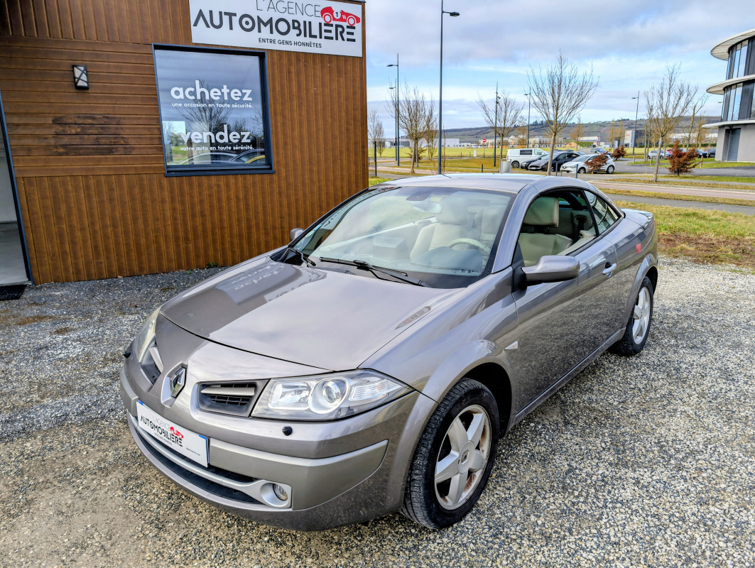 Renault Megane — 2