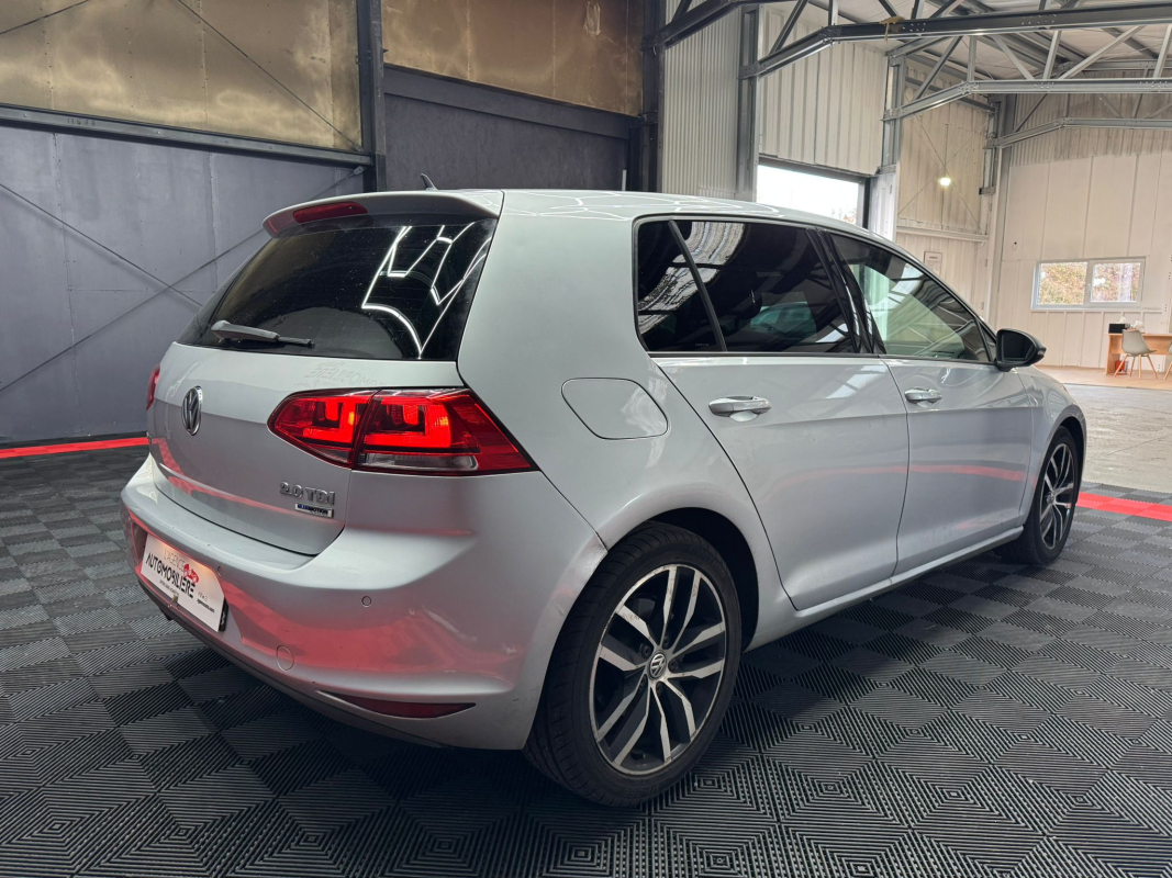 Volkswagen Golf — 9