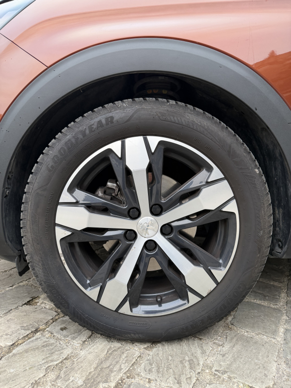 Peugeot 5008 — 23