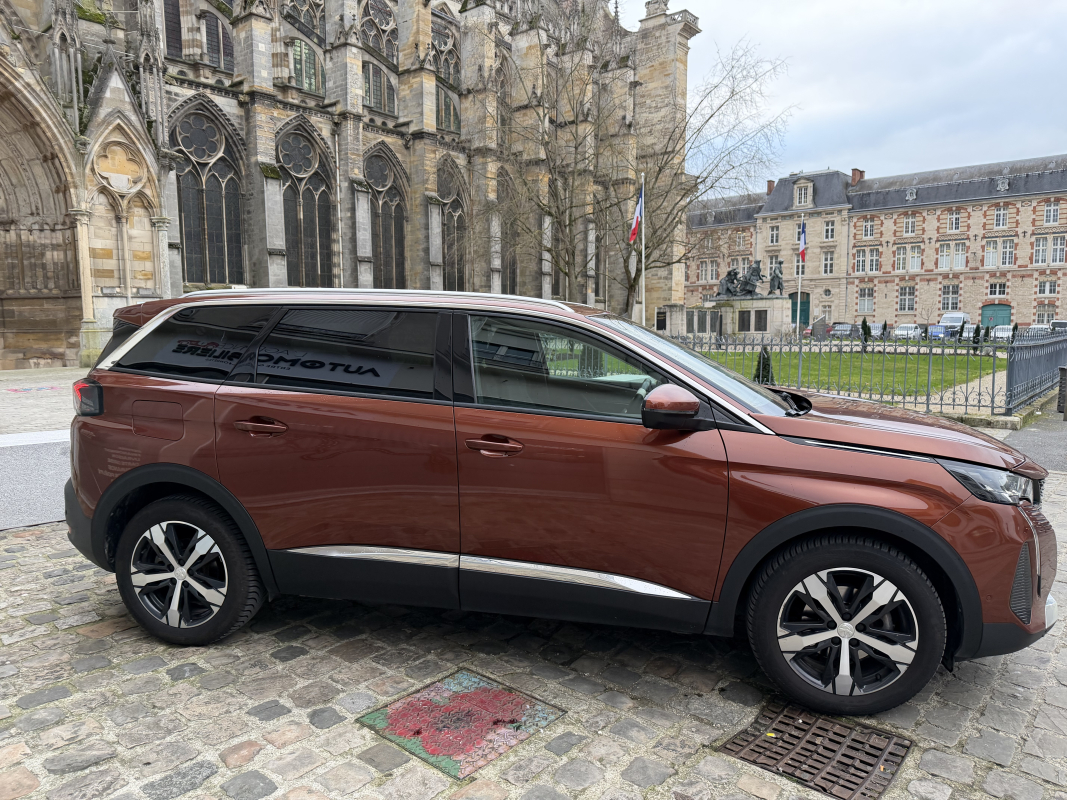 Peugeot 5008 — 4
