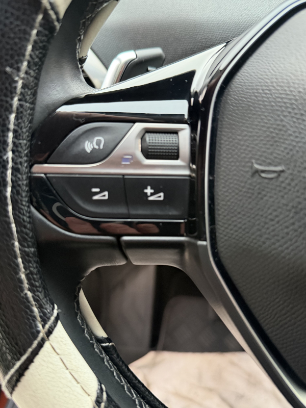 Peugeot 5008 — 28