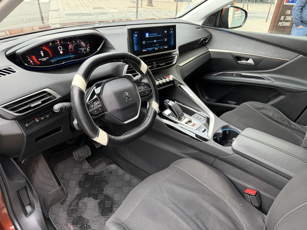 Peugeot 5008 — 12