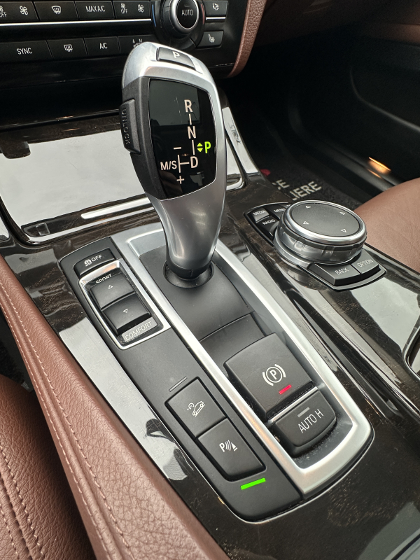 Bmw Série 5 — 18