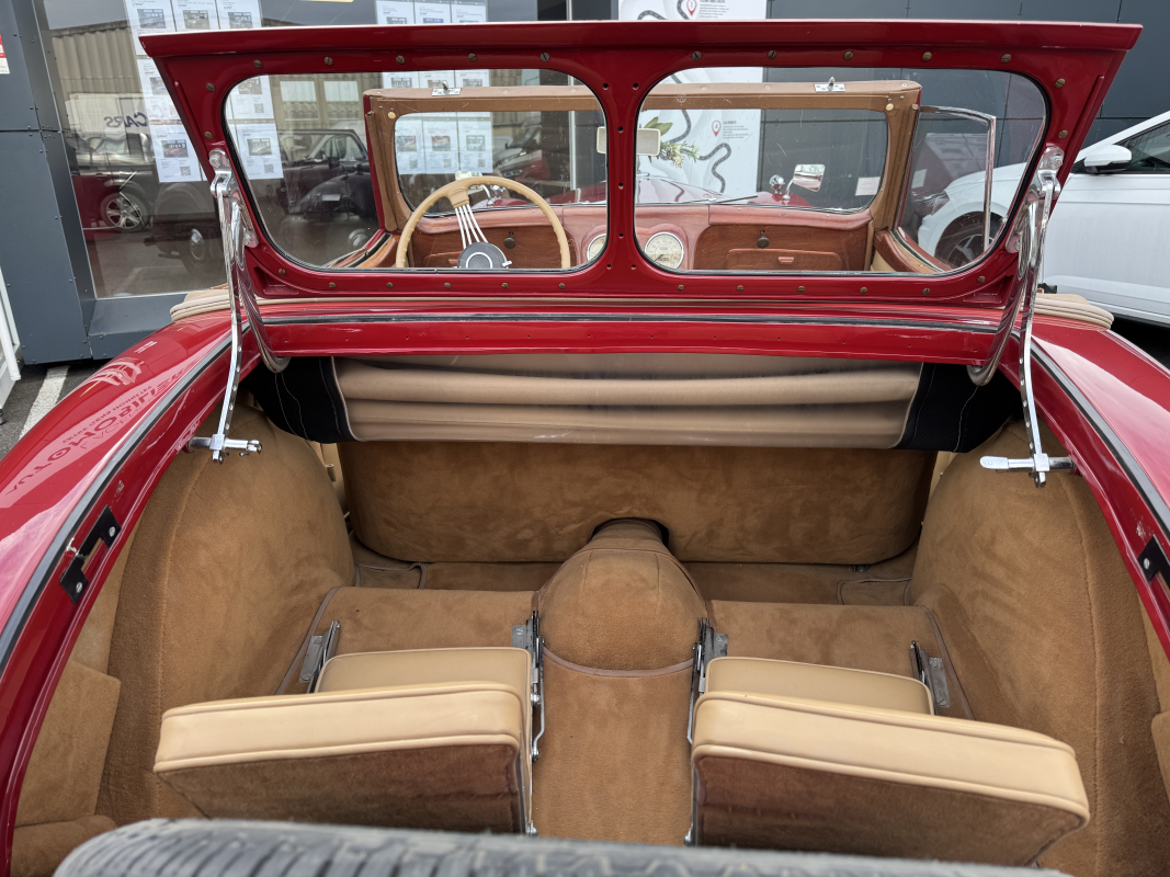 Triumph TR — 13