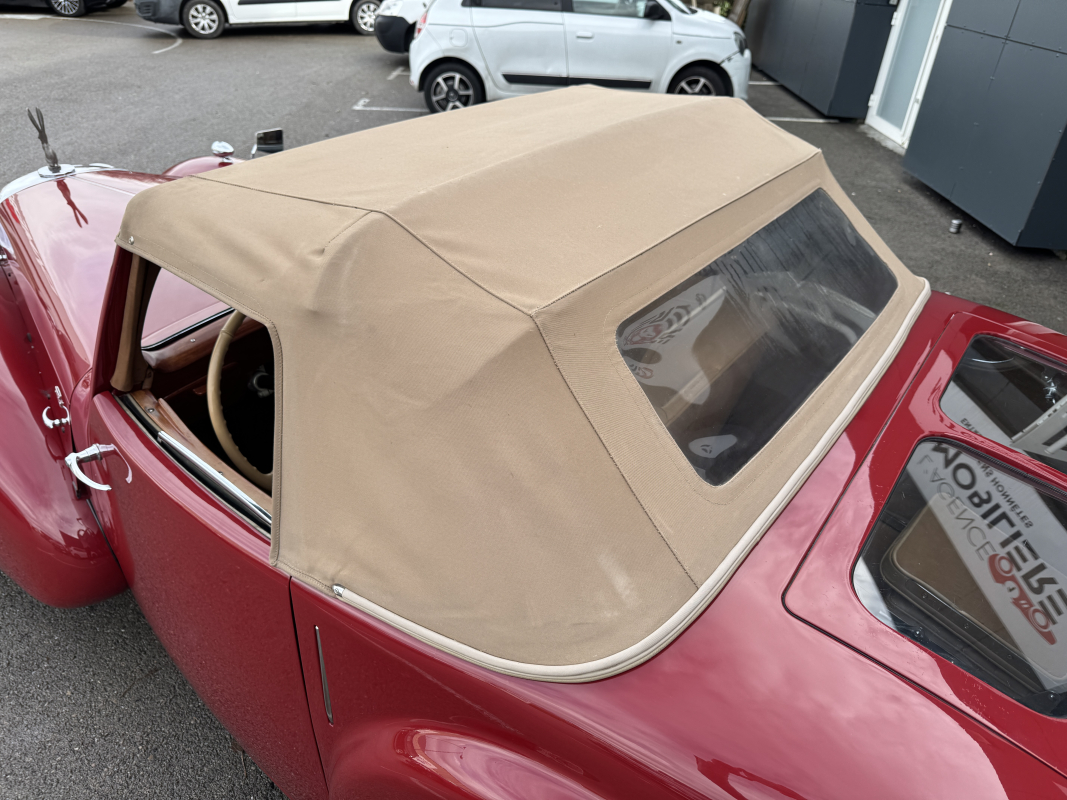 Triumph TR — 24