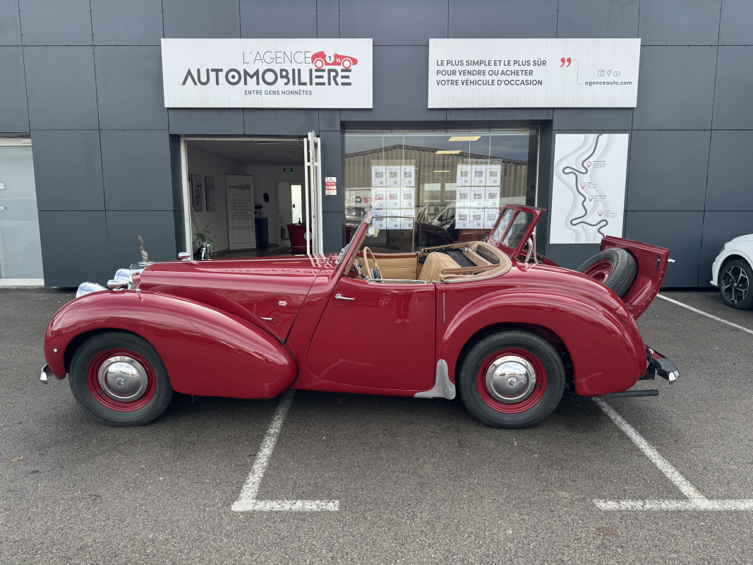 Triumph TR — 9