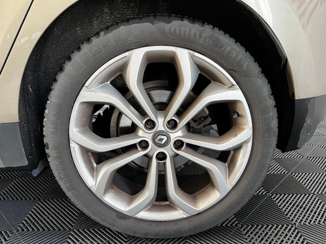 Renault Scenic — 23