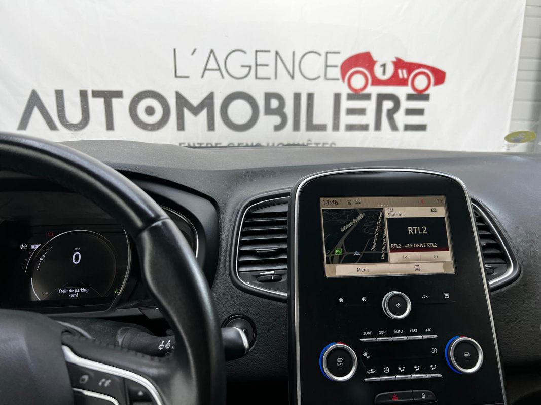 Renault Scenic — 15