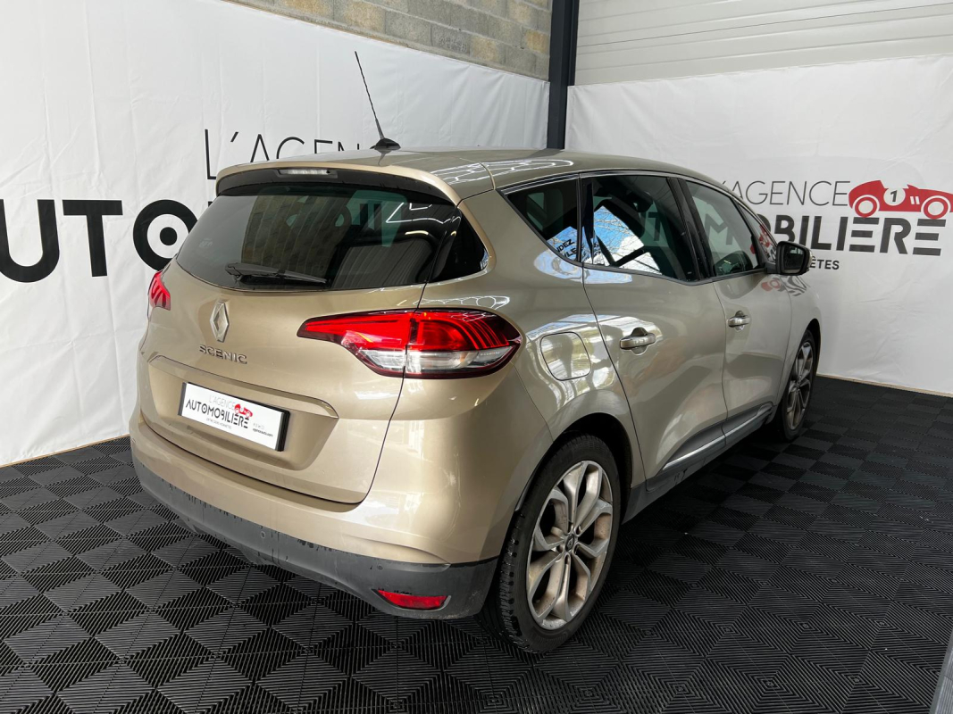 Renault Scenic — 6