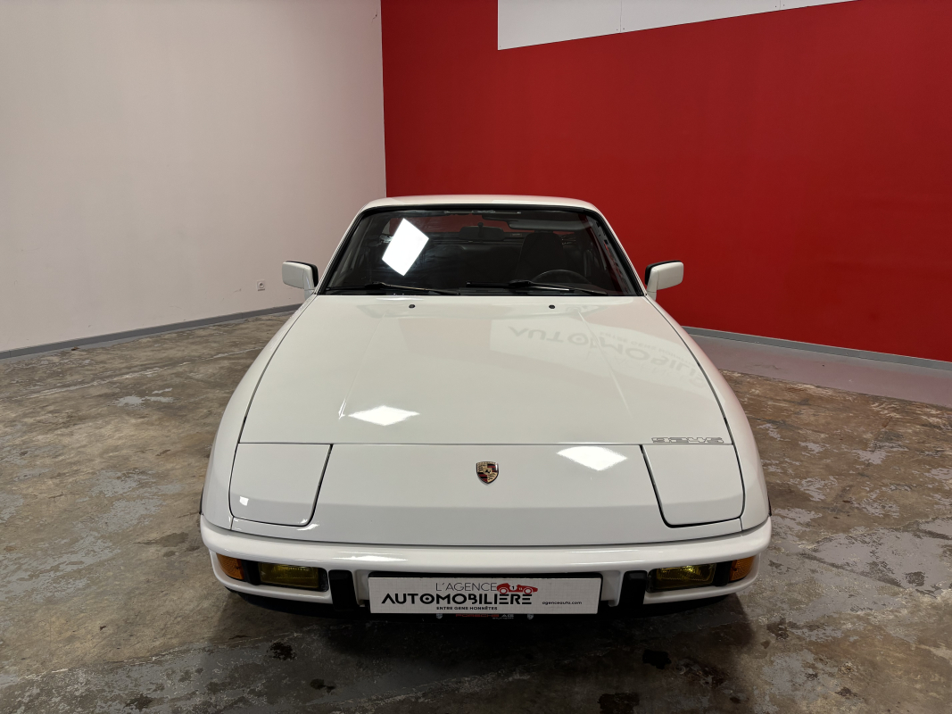 Porsche 924 — 3