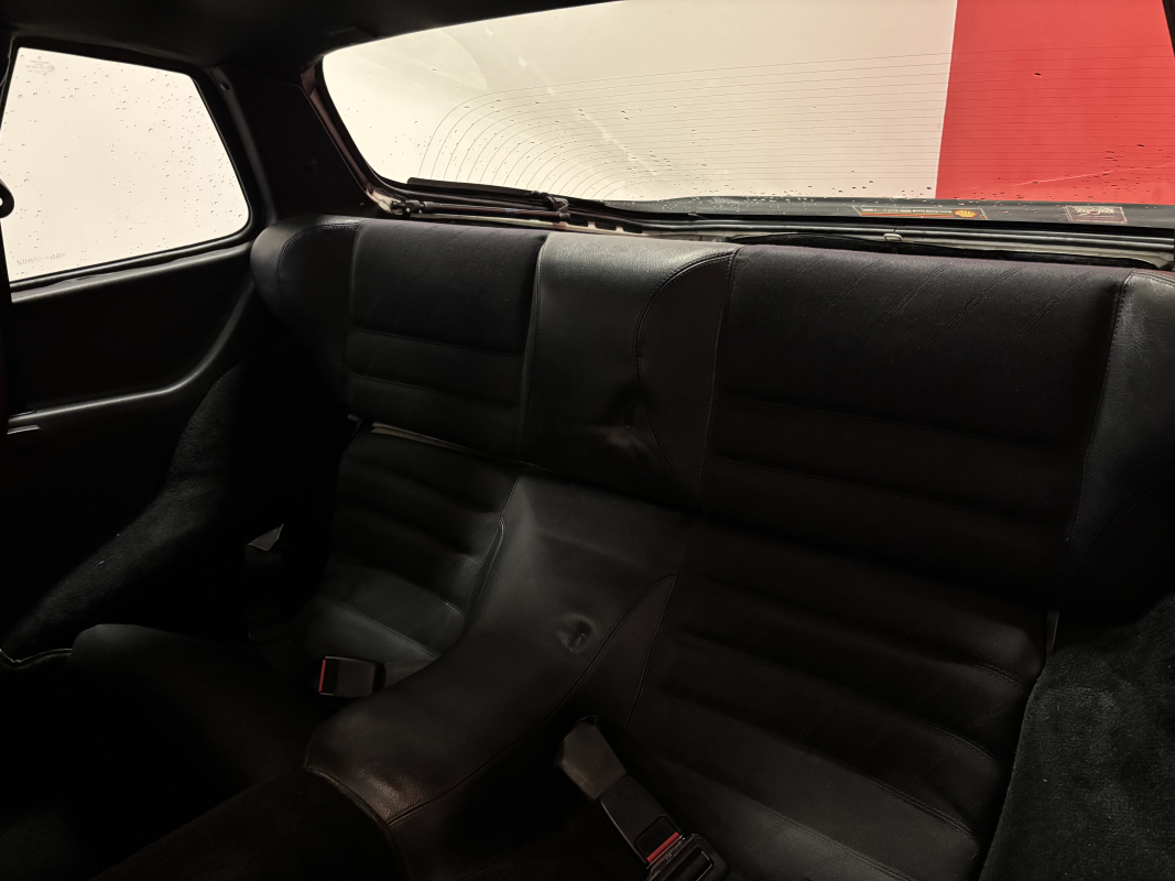 Porsche 924 — 21