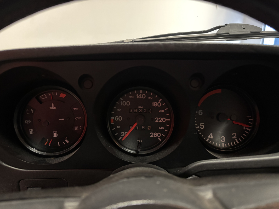 Porsche 924 — 14