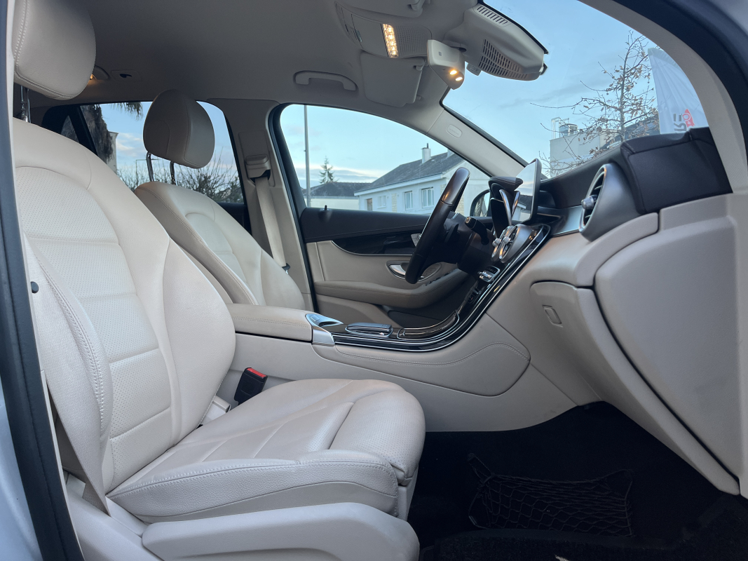 Mercedes Classe GLC — 14
