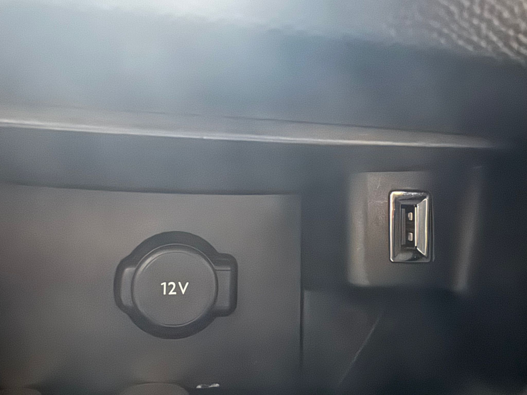 Peugeot 308 — 9