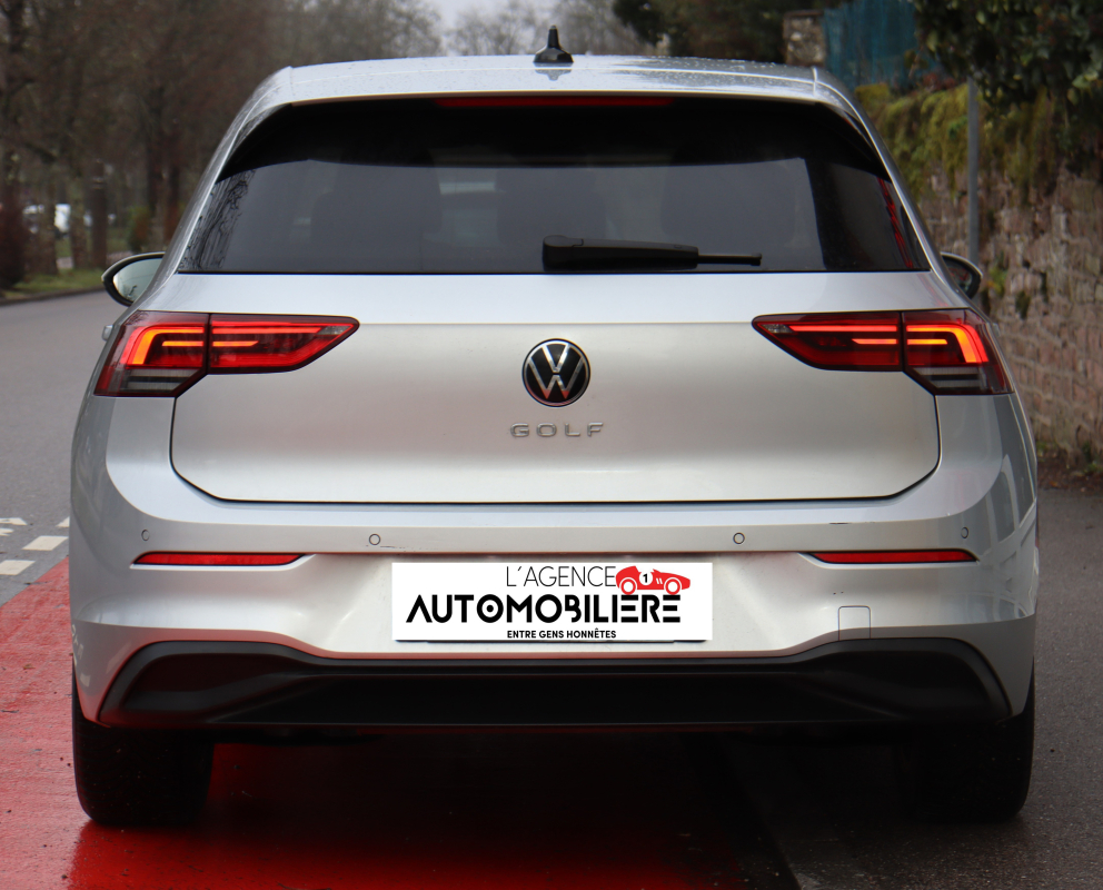 Volkswagen Golf — 4