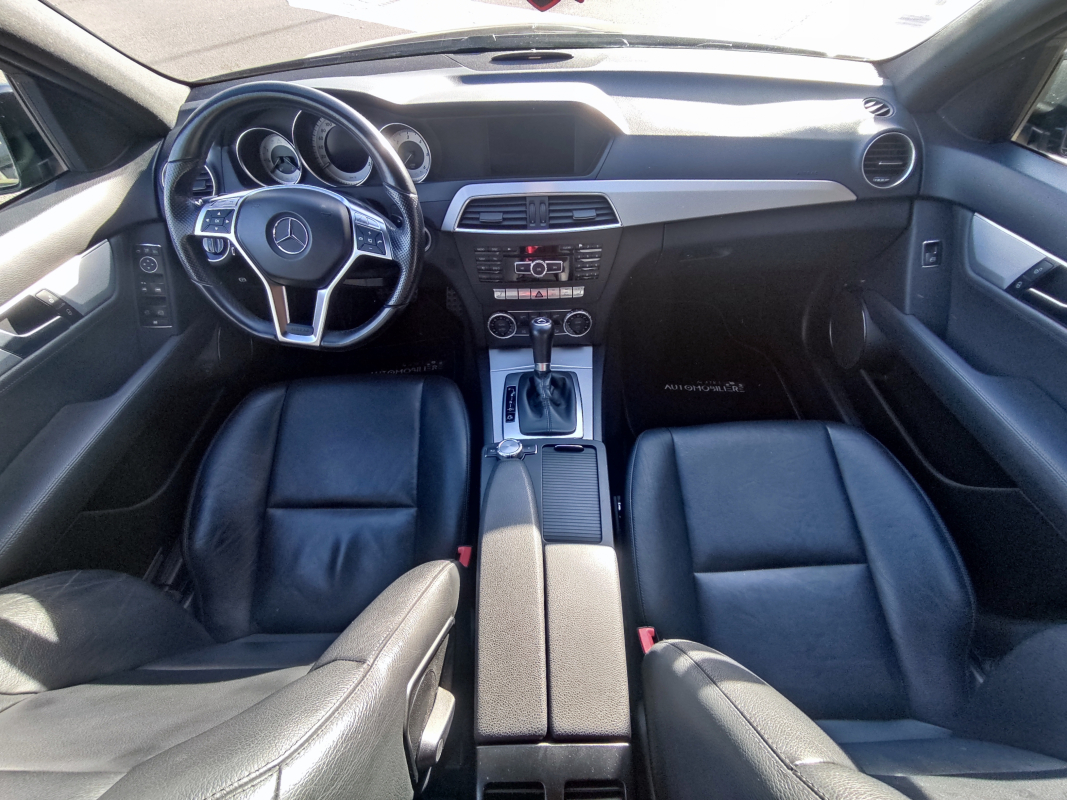 Mercedes Classe C — 17