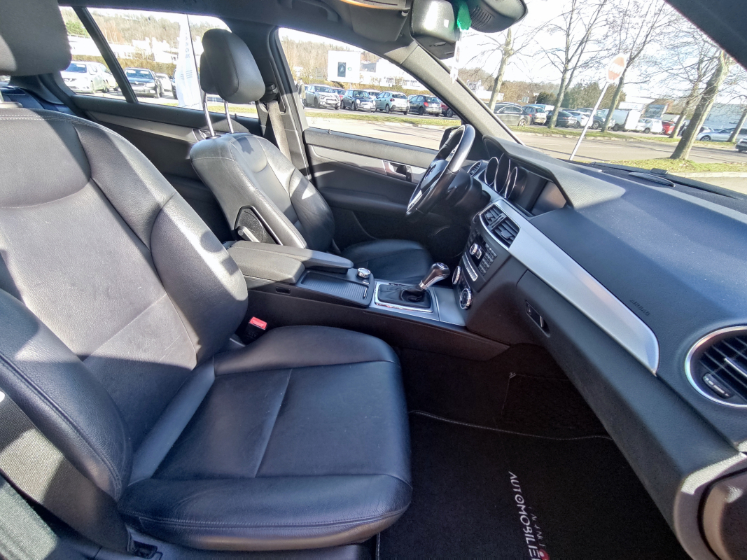 Mercedes Classe C — 15