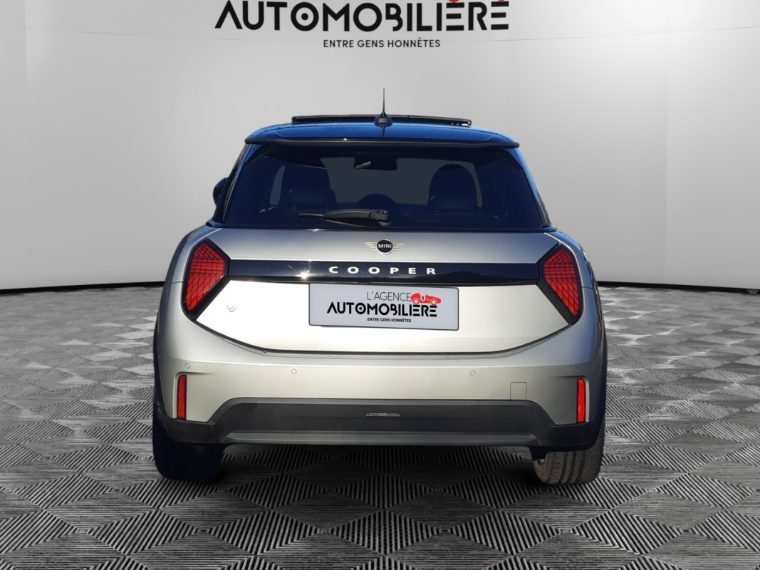 Mini Mini — 6