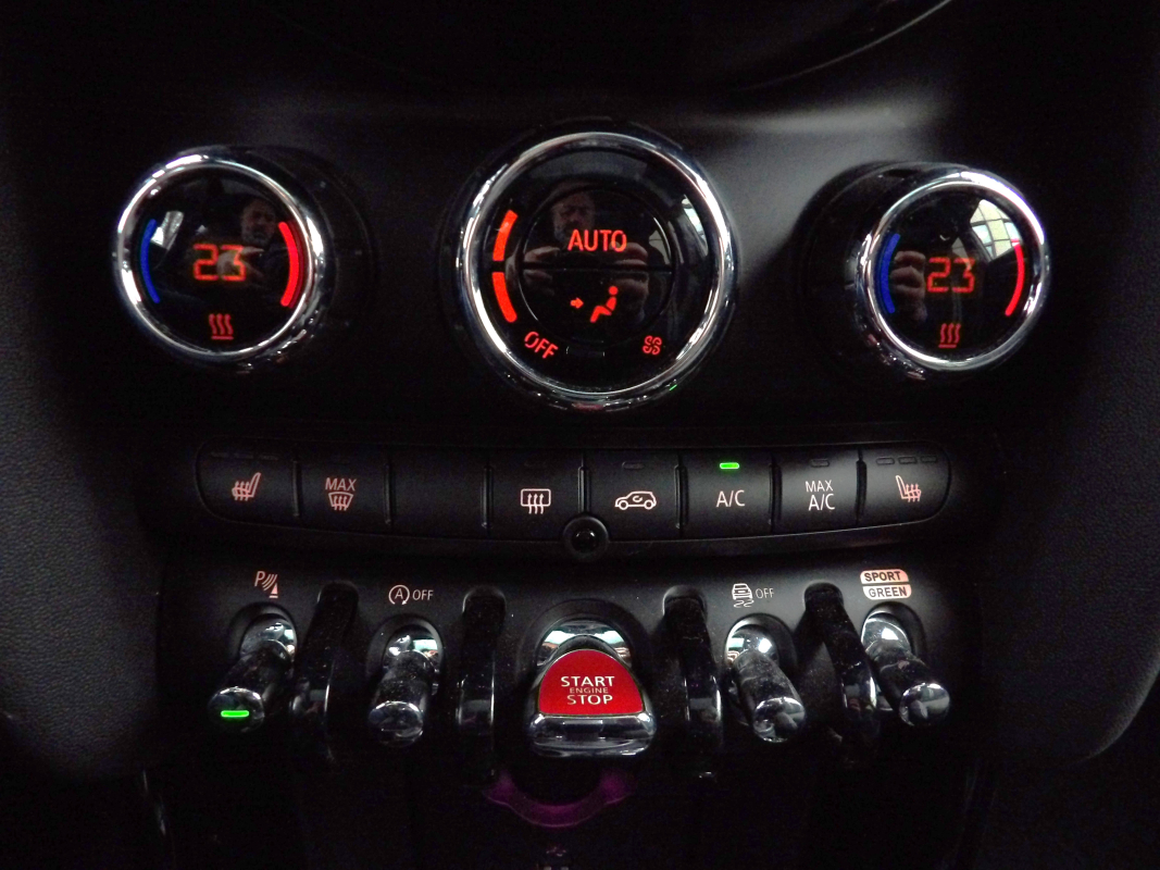 Mini Cooper — 24