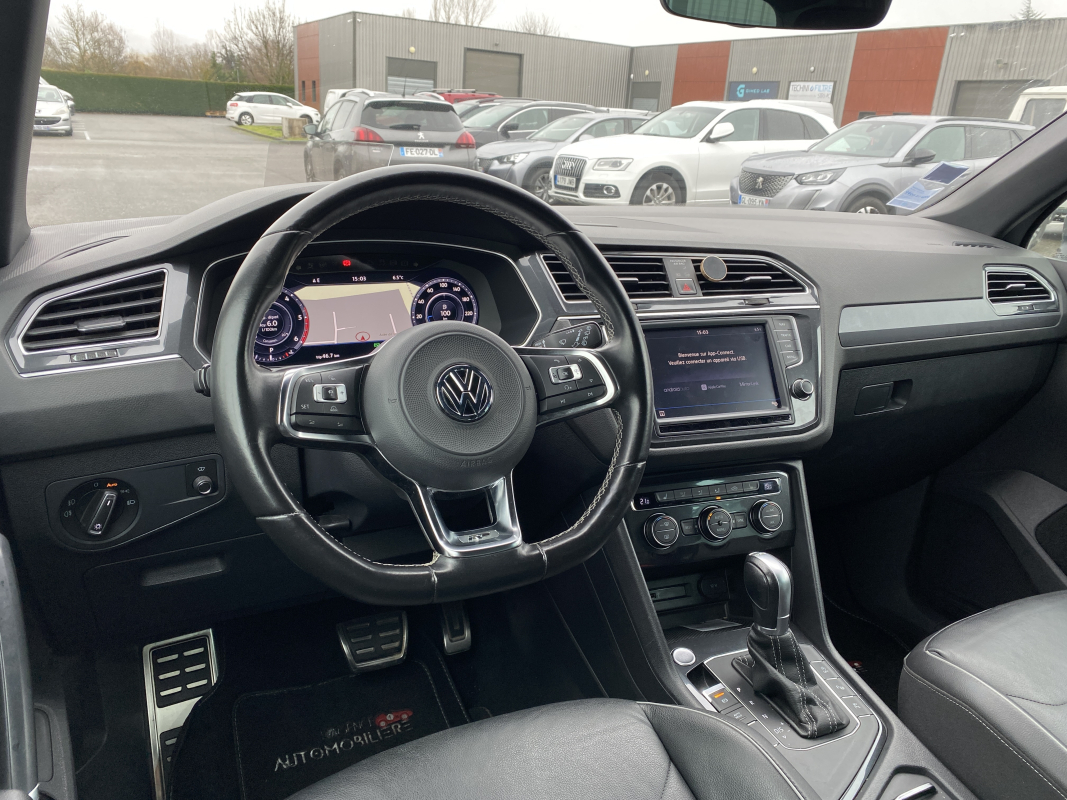 Volkswagen Tiguan — 10