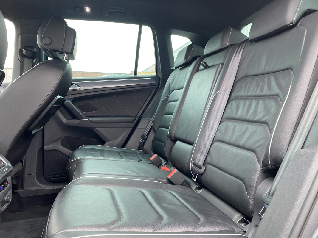 Volkswagen Tiguan — 18