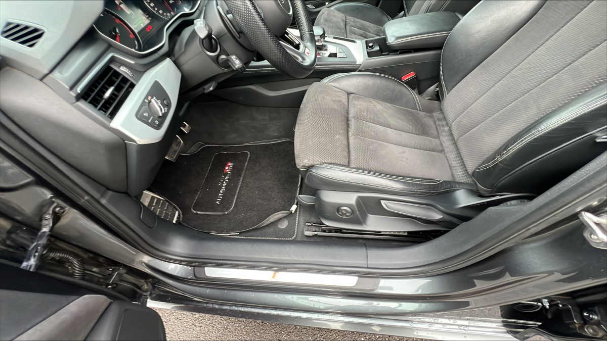 Audi A4 — 25