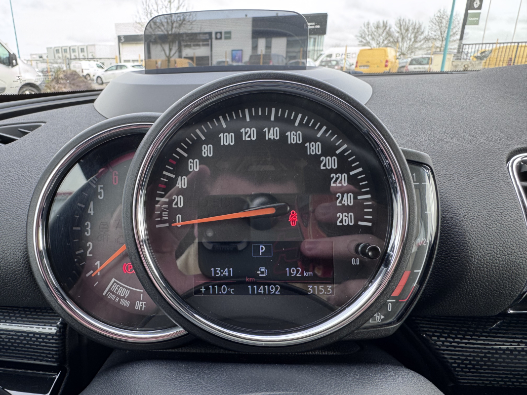 Mini Clubman — 20