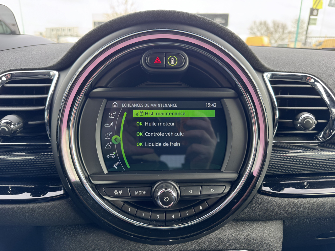 Mini Clubman — 26