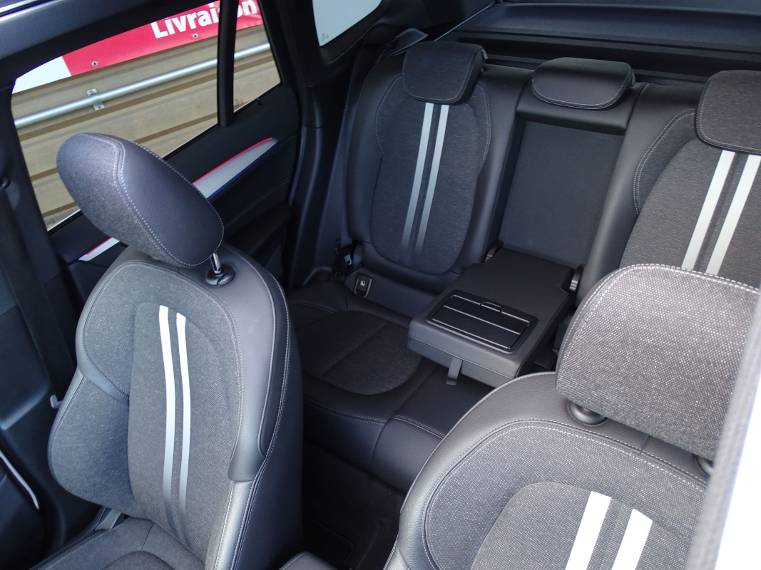 Bmw X1 — 12