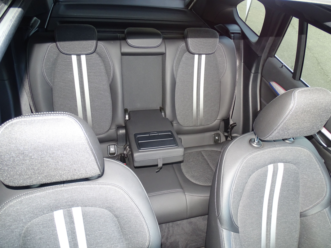 Bmw X1 — 24