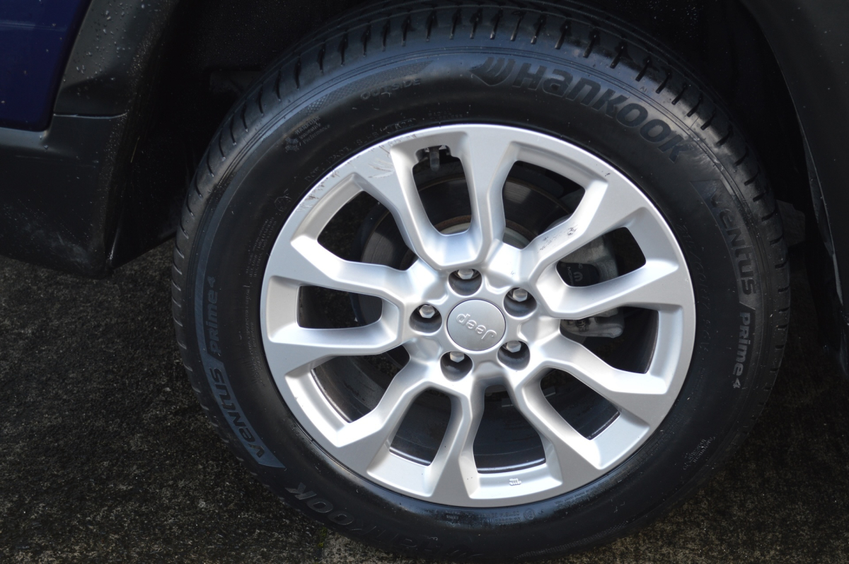 Jeep Compass — 9