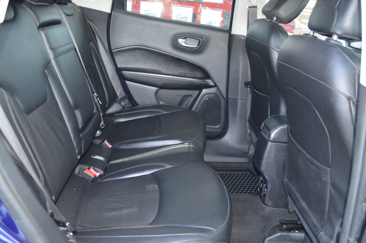 Jeep Compass — 15