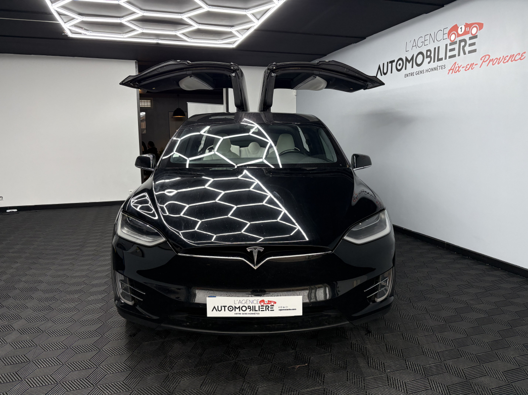 Tesla Model X — 9