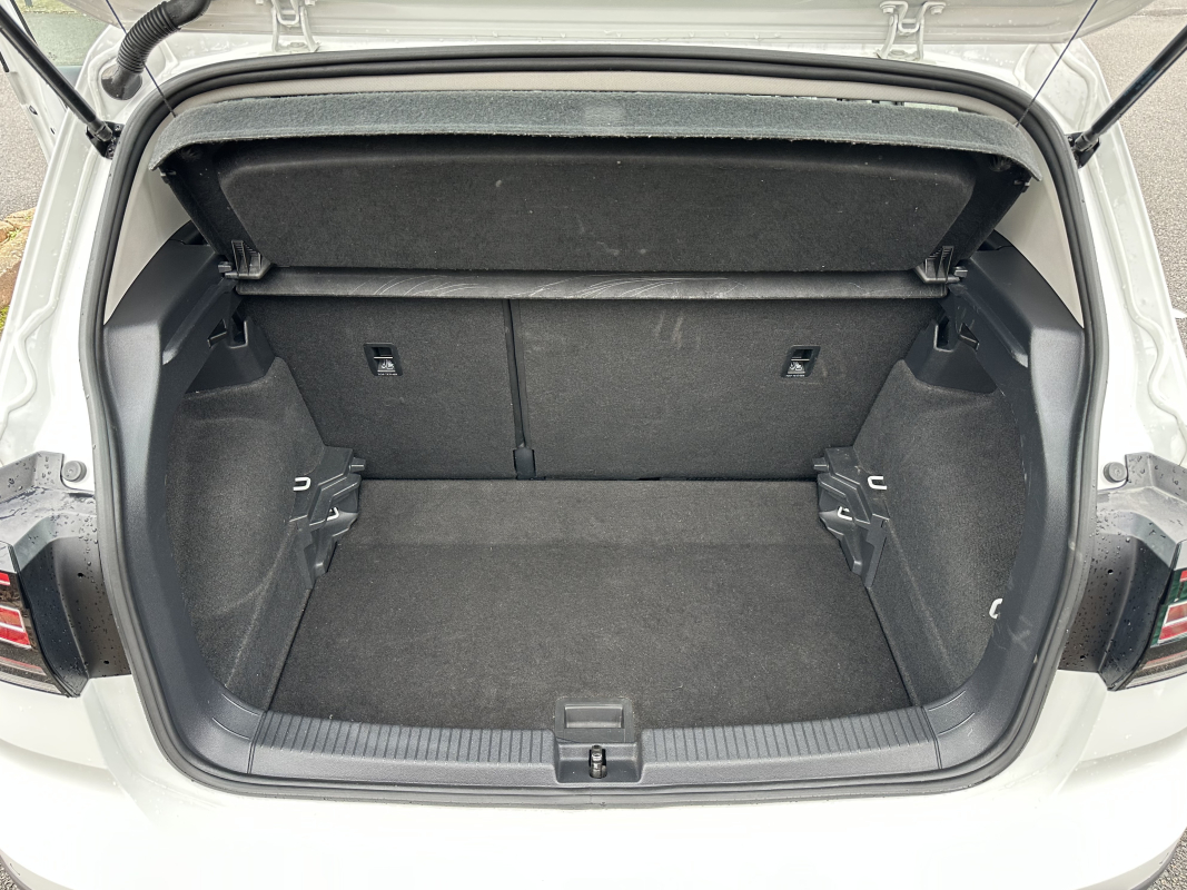 Volkswagen T-Cross — 11