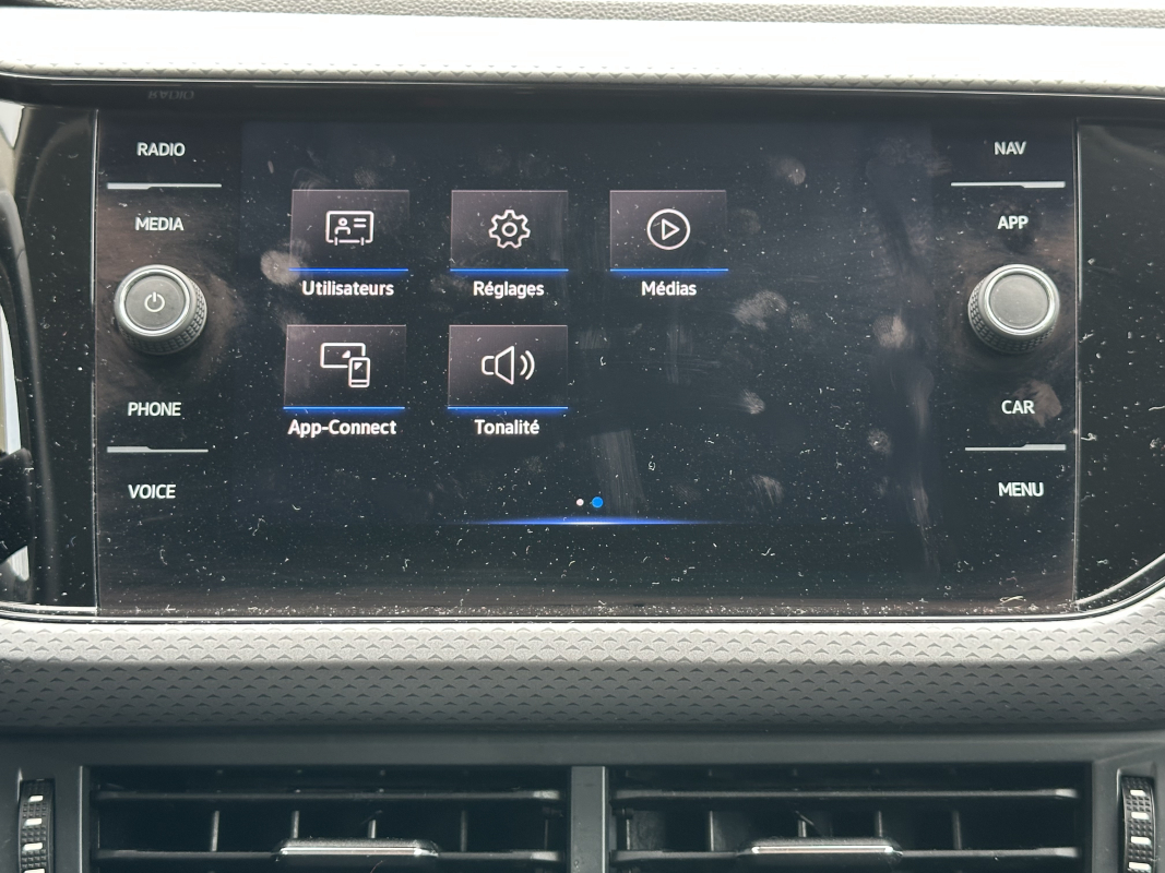 Volkswagen T-Cross — 18
