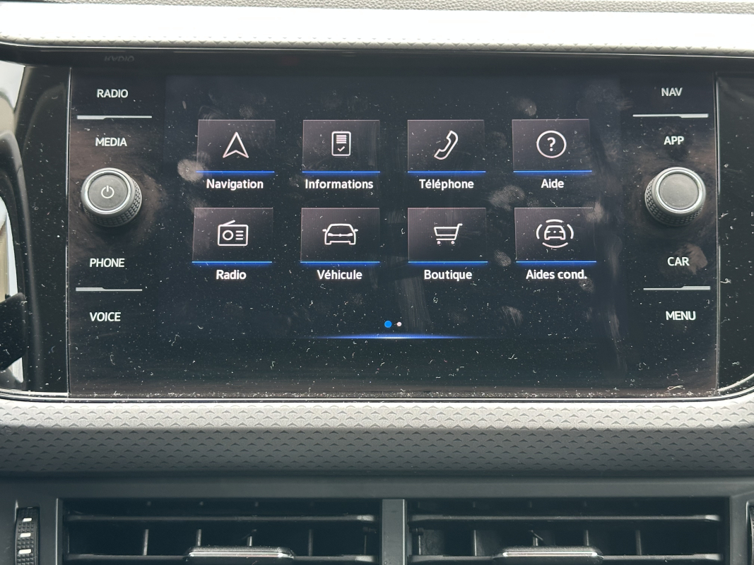 Volkswagen T-Cross — 17