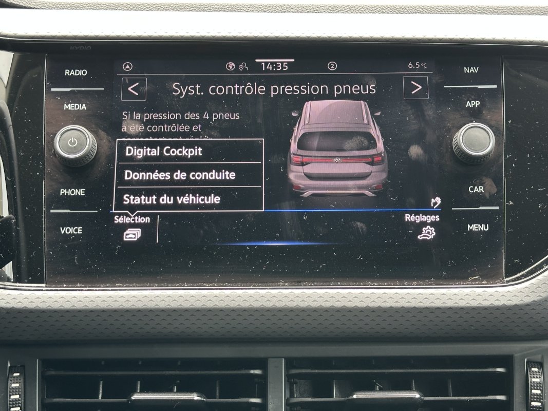 Volkswagen T-Cross — 19